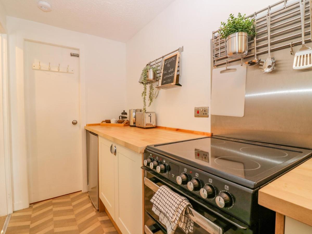 The Wee Hideaway Apartment Cupar Bagian luar foto